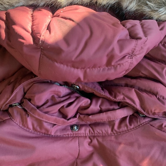 Burgundy Columbia Winter Jacket Women’s S w/ Faux Fur Hood Linning - Picture 11 of 11